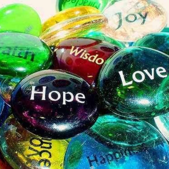 Meet your Posher, Sara - Picture 1 of 1